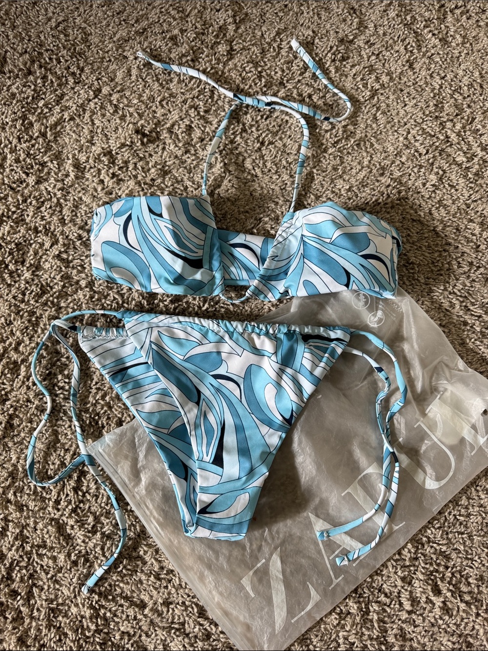 FREE PAIR OF BOTTOMS - ZAFUL BIKINI SET - MEDIUM